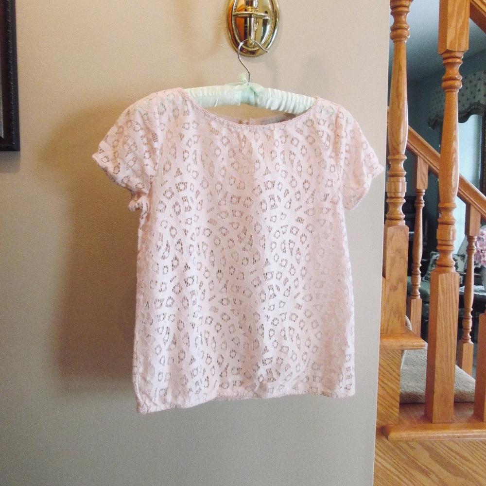 Ann Taylor LOFT Lace Top